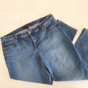 18W Bandolino Mandie Jeans